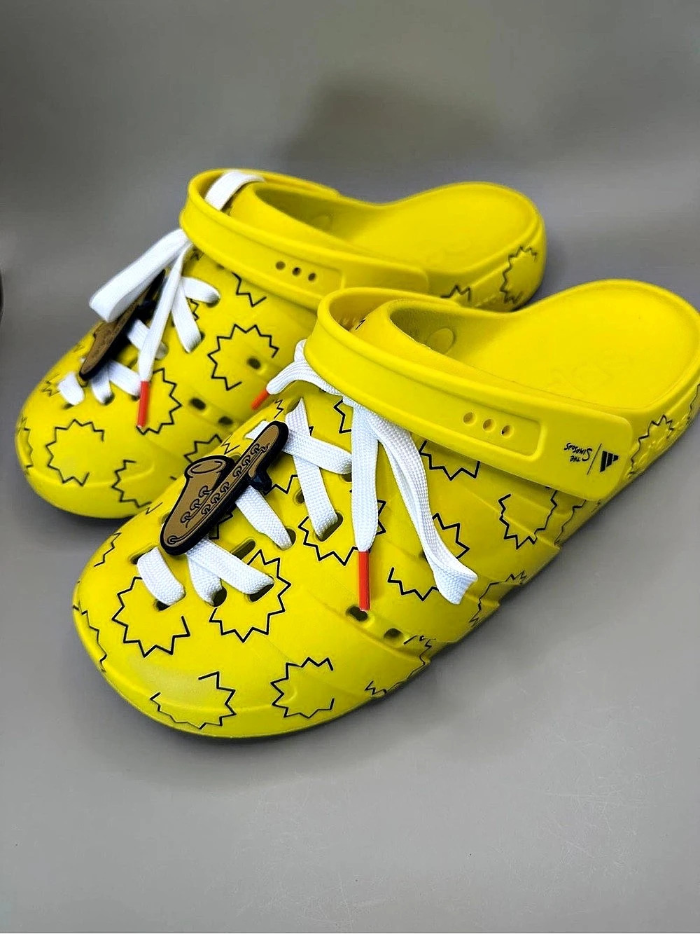 adidas x The Simpsons Clog Clogs Yellow US 11  New no box